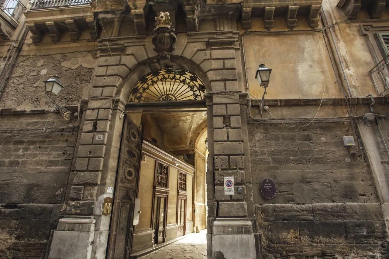 Loft Delle Pigne Apartment Palermo Italy